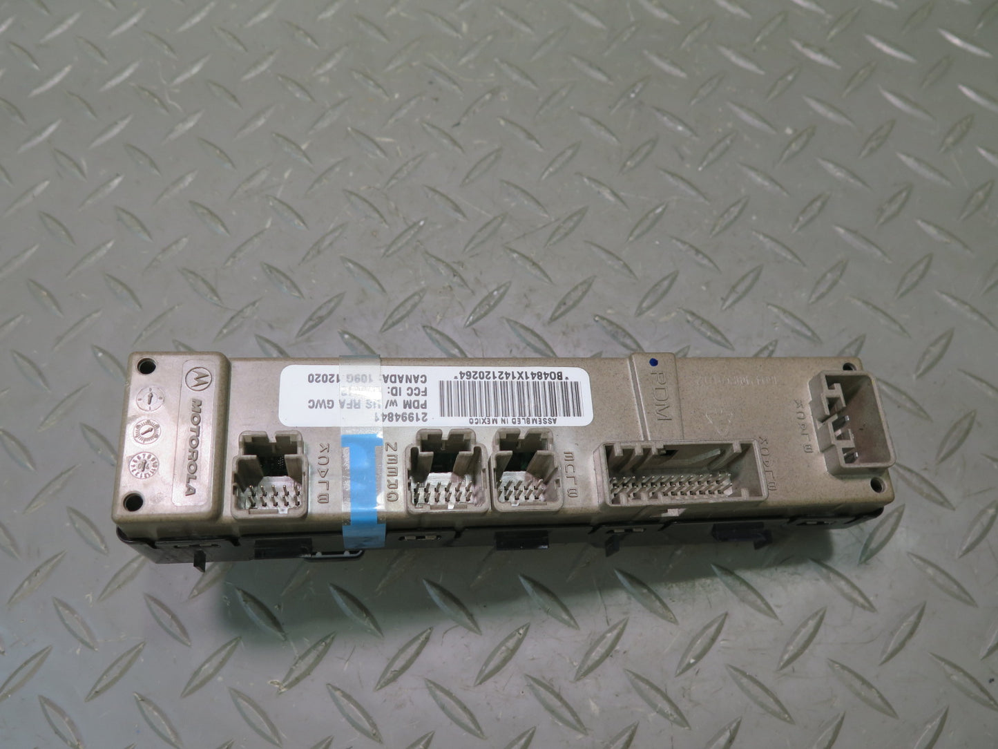 2003-2007 Hummer H2 Front Right Pass Side Door Window Switch 21994841