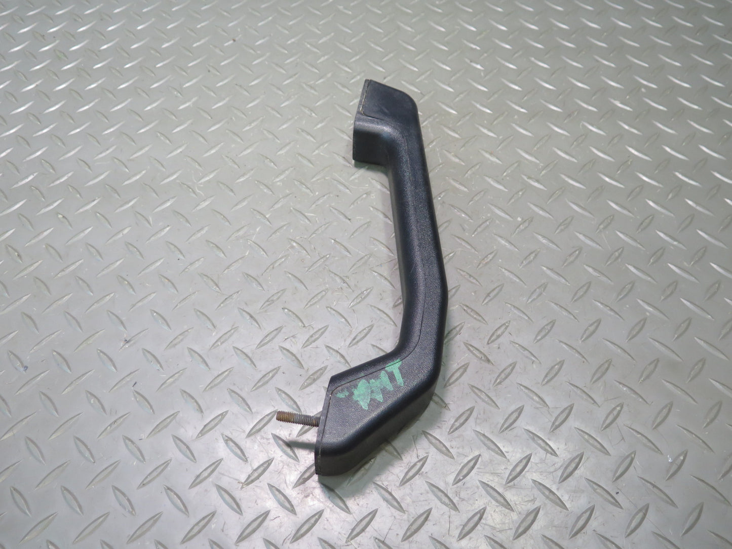 2003-2007 Hummer H2 Left & Right Side Upper Hood Grab Handle Black Set