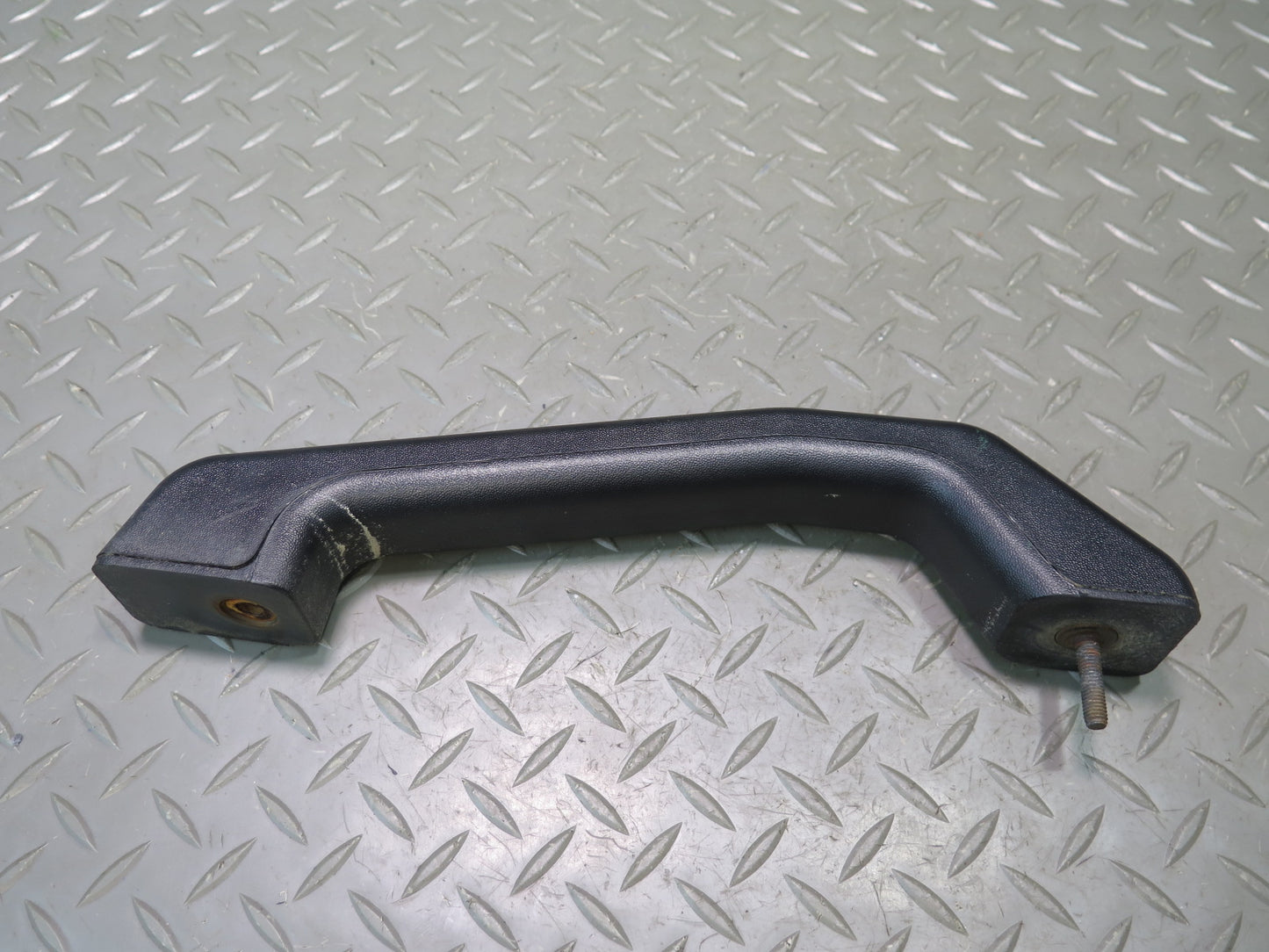 2003-2007 Hummer H2 Left & Right Side Upper Hood Grab Handle Black Set
