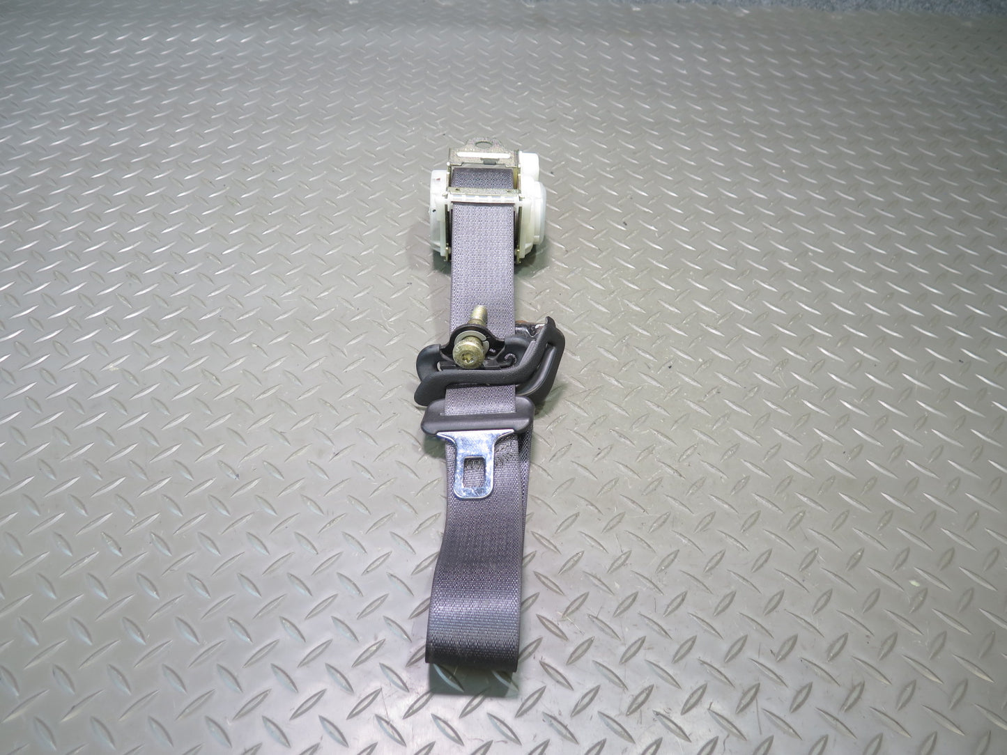 03-07 HUMMER H2 REAR RIGHT & LEFT SIDE SEATBELT RETRACTOR SET OEM
