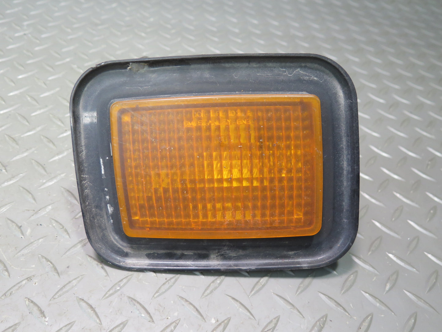 2003-2009 Hummer H2 Front Left & Right Side Turn Signal Parking Light Lamp Set