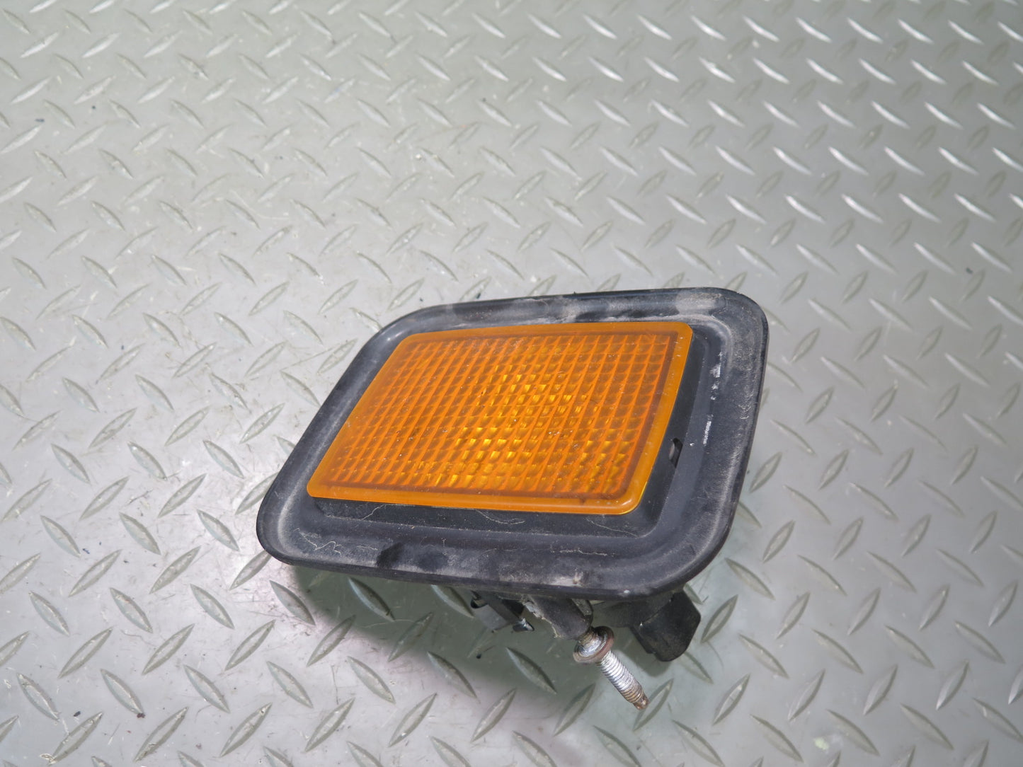2003-2009 Hummer H2 Front Left & Right Side Turn Signal Parking Light Lamp Set