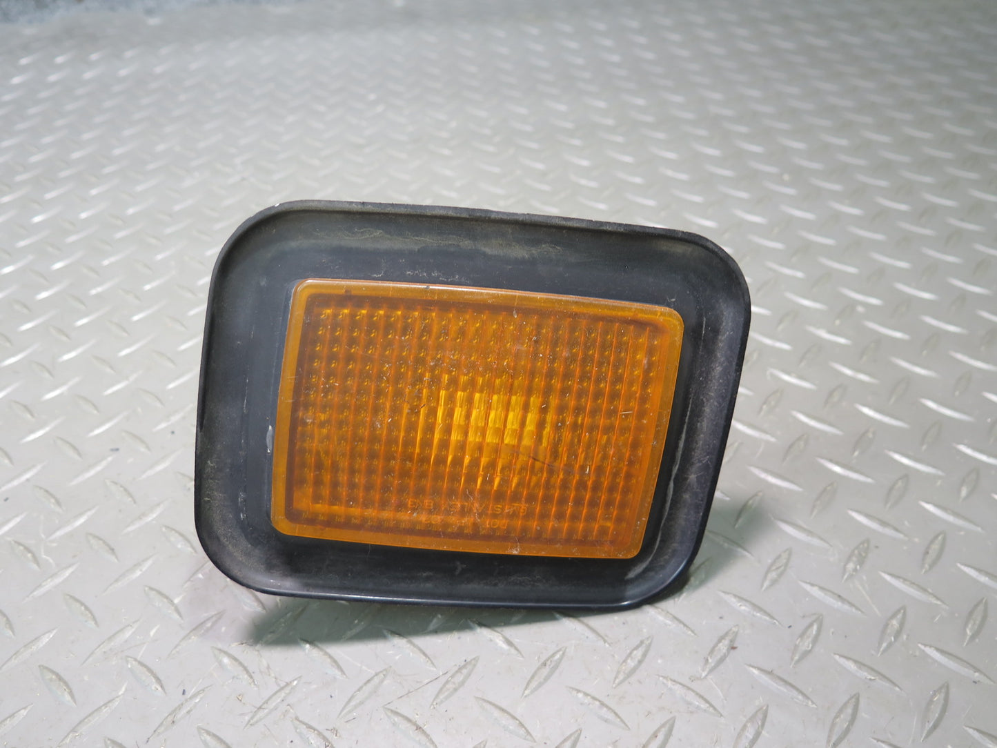 2003-2009 Hummer H2 Front Left & Right Side Turn Signal Parking Light Lamp Set