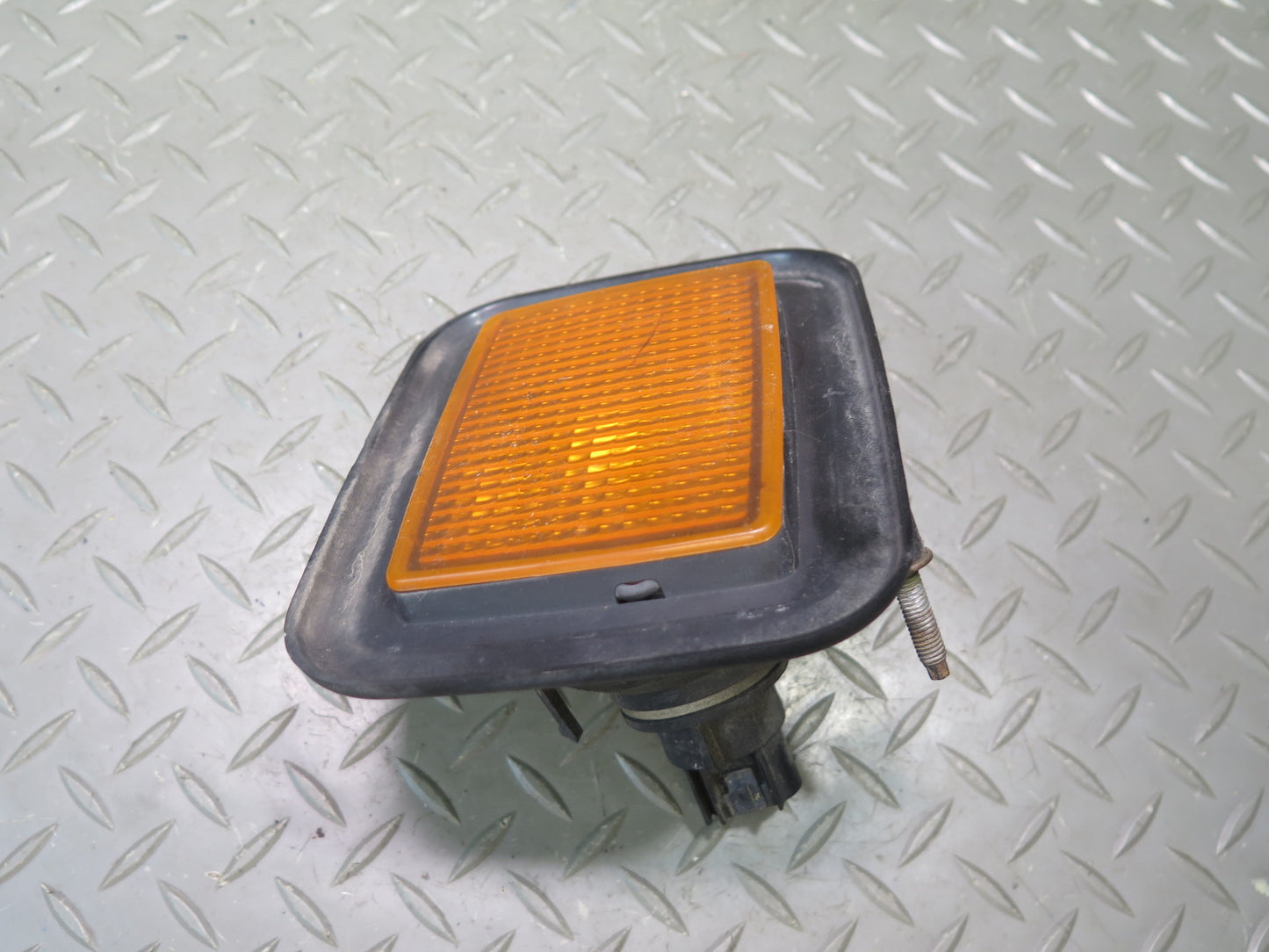 2003-2009 Hummer H2 Front Left & Right Side Turn Signal Parking Light Lamp Set