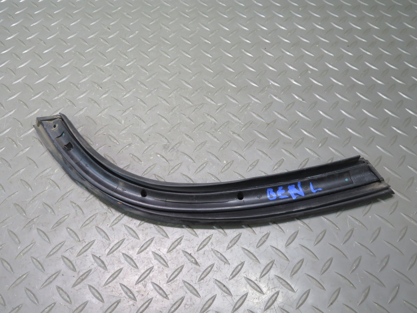 03-08 BMW E85 Z4 Set of 6 Folding TOP Roof Weatherstrip Rubber Seal OEM