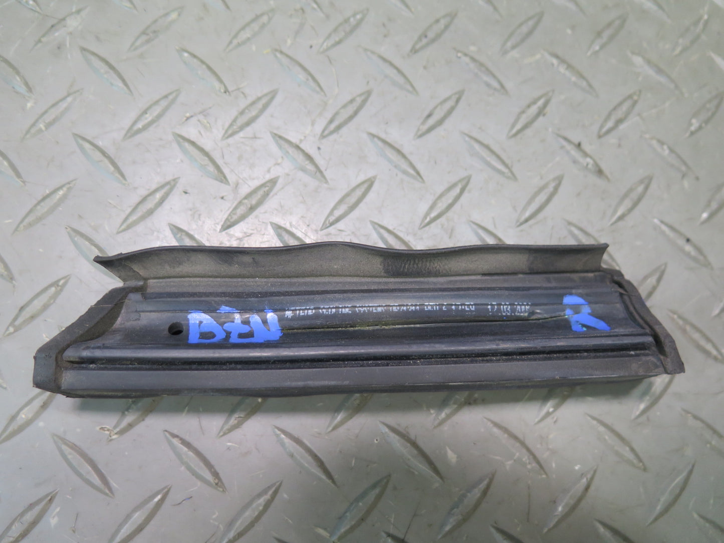 03-08 BMW E85 Z4 Set of 6 Folding TOP Roof Weatherstrip Rubber Seal OEM