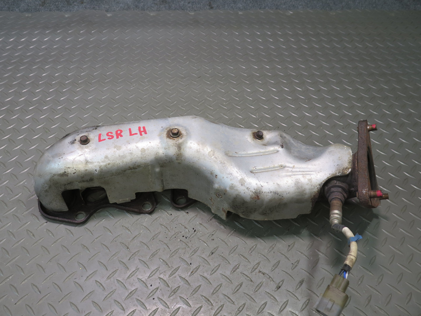 98-00 Lexus UCF20L LS400 1UZFE Left Exhaust Manifold w O2 Oxygen Sensor OEM