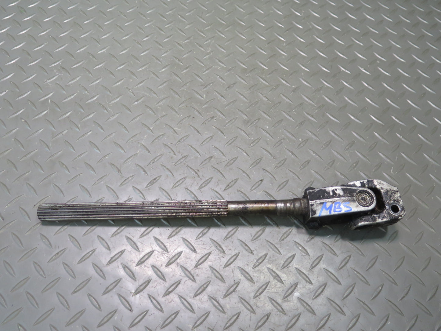 82-89 BMW E24 633CSI 635CSI Steering Column Lower U Joint Linkage Shaft OEM