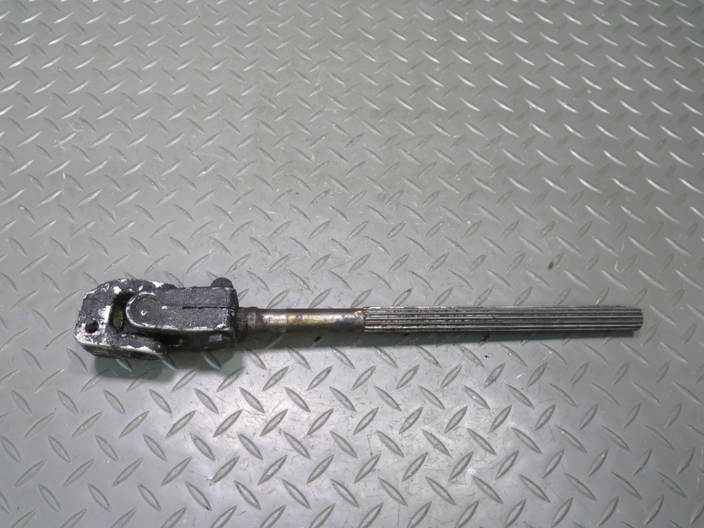 82-89 BMW E24 633CSI 635CSI Steering Column Lower U Joint Linkage Shaft OEM