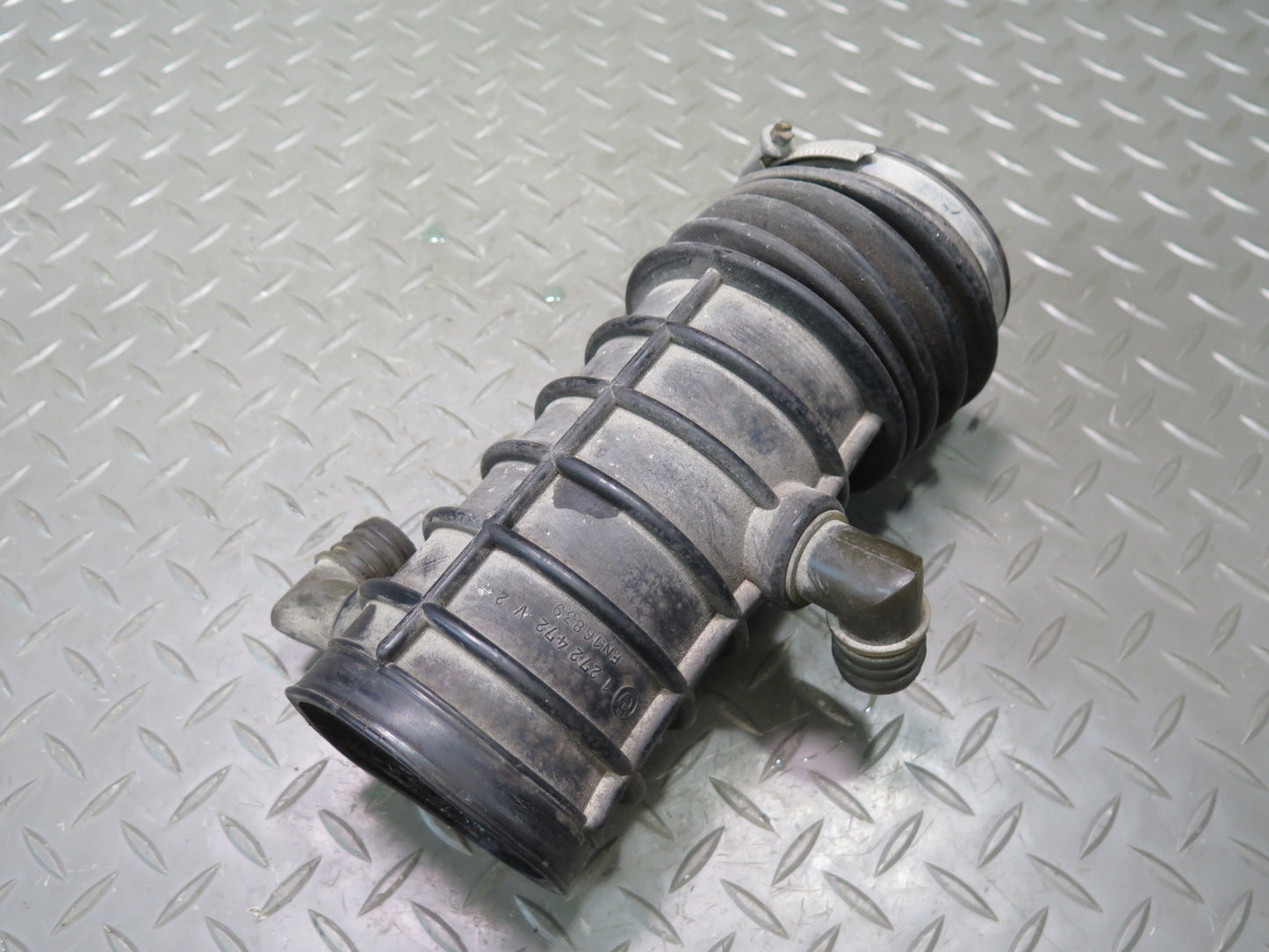 83-84 BMW E24 633CSi M30 Engine Air Intake Cleaner Hose Pipe Line 1272472 OEM