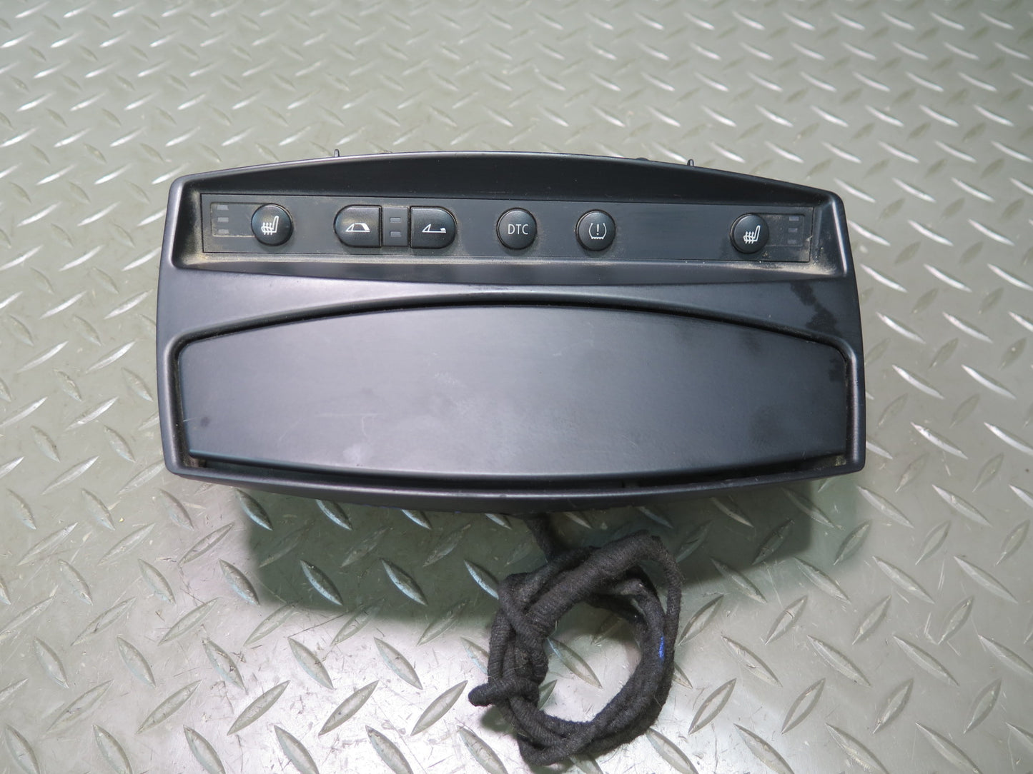 05-08 BMW E85 Z4 Dash Center Console Ash Tray Button Switch Panel 7037227 OEM