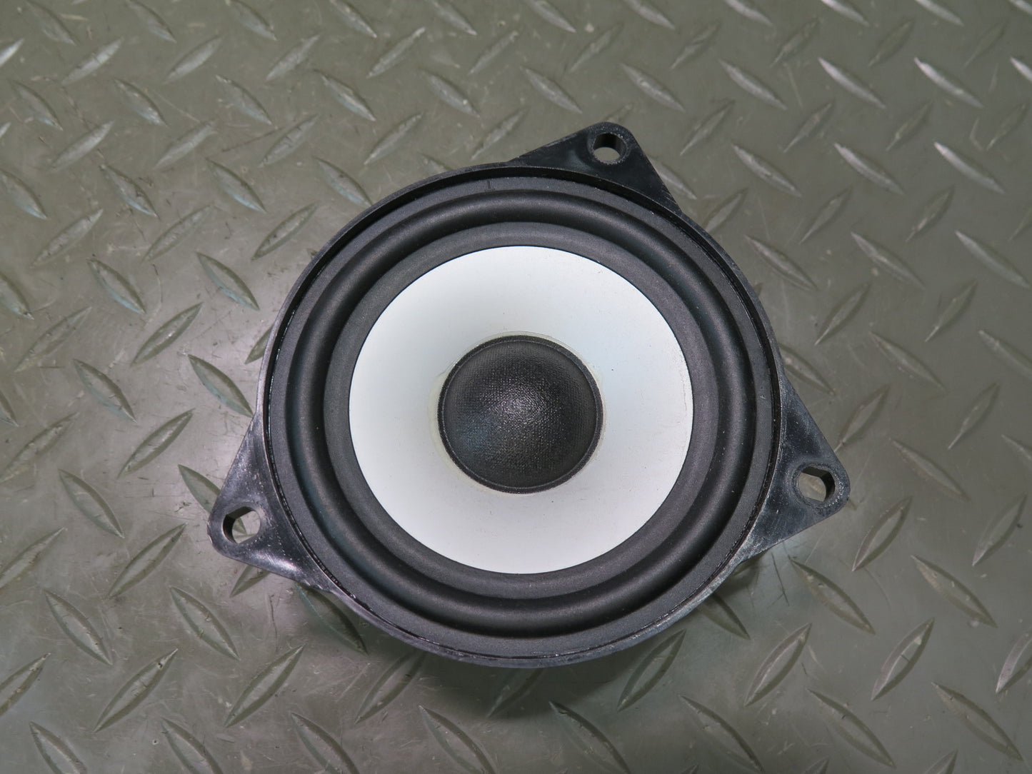03-08 BMW E86 E85 Z4 Set of 2 Front Left & Right TOP Hi-fi MID Range Speaker OEM