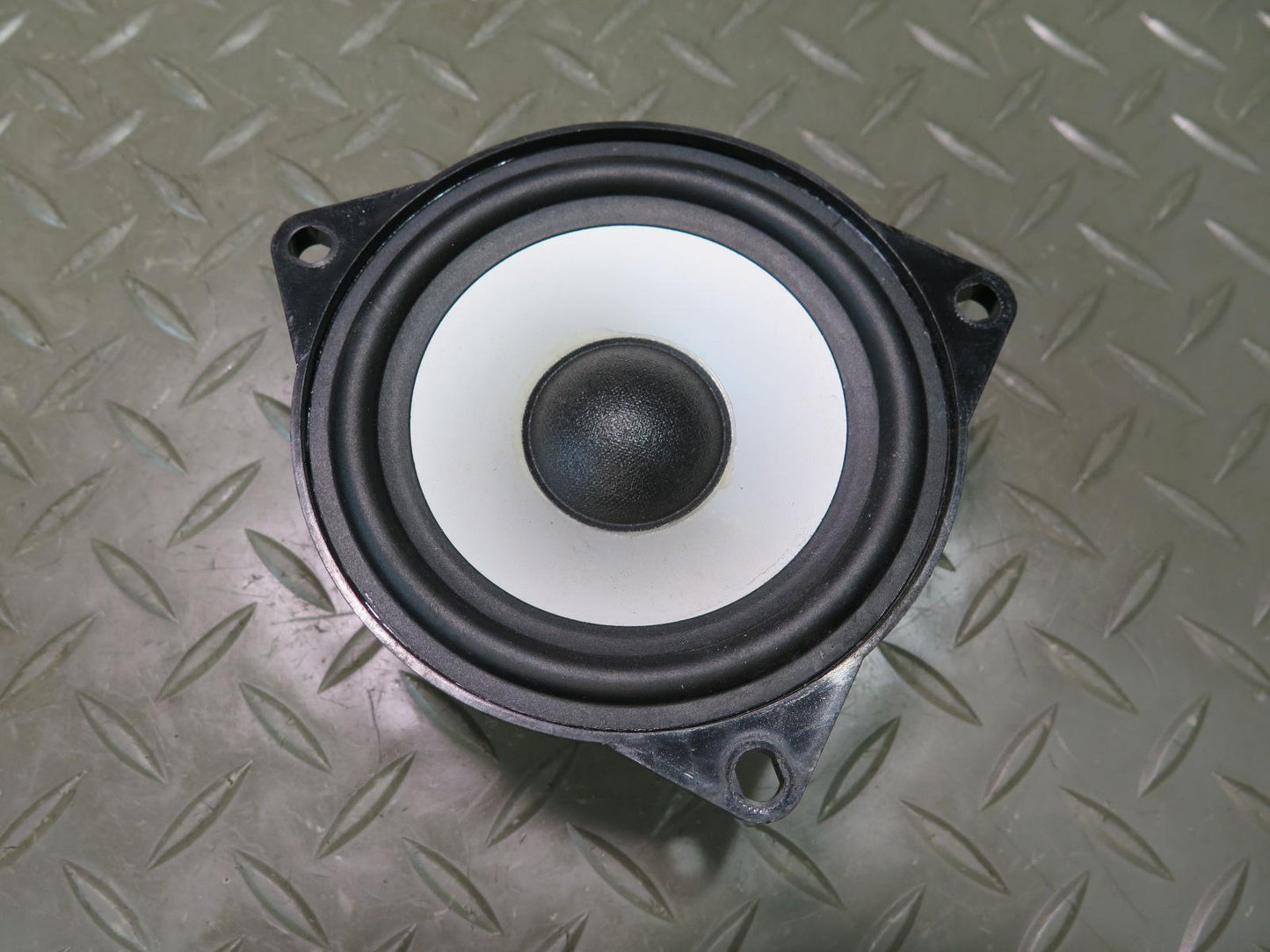 03-08 BMW E86 E85 Z4 Set of 2 Front Left & Right TOP Hi-fi MID Range Speaker OEM