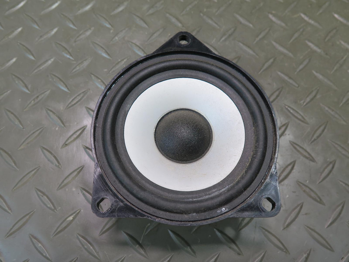 03-08 BMW E86 E85 Z4 Set of 2 Front Left & Right TOP Hi-fi MID Range Speaker OEM