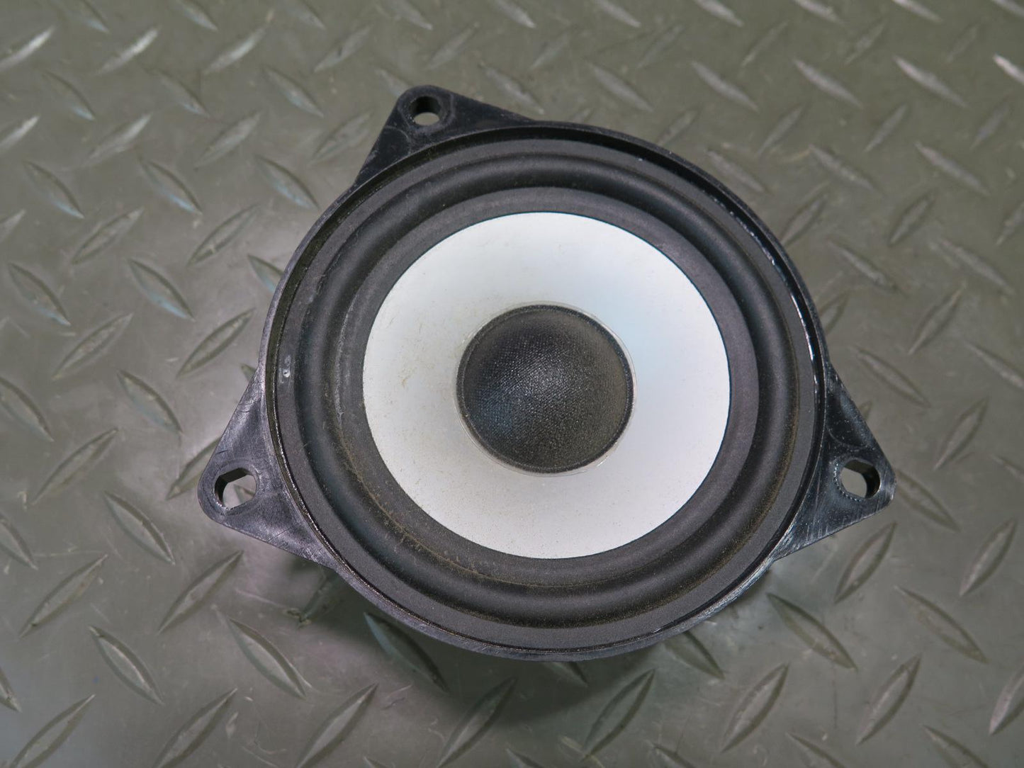 03-08 BMW E86 E85 Z4 Set of 2 Front Left & Right TOP Hi-fi MID Range Speaker OEM