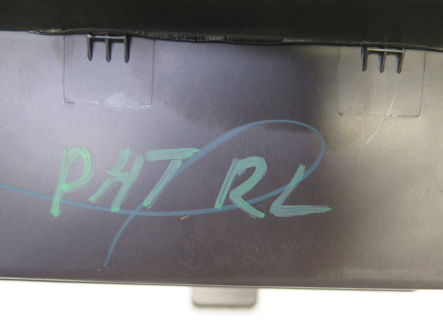 2005-2007 Hummer H2 Rear Left & Right Side Trunk Quarter Panel Trim Cover Set