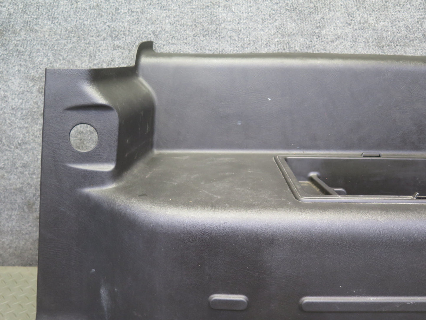 2005-2007 Hummer H2 Rear Left & Right Side Trunk Quarter Panel Trim Cover Set