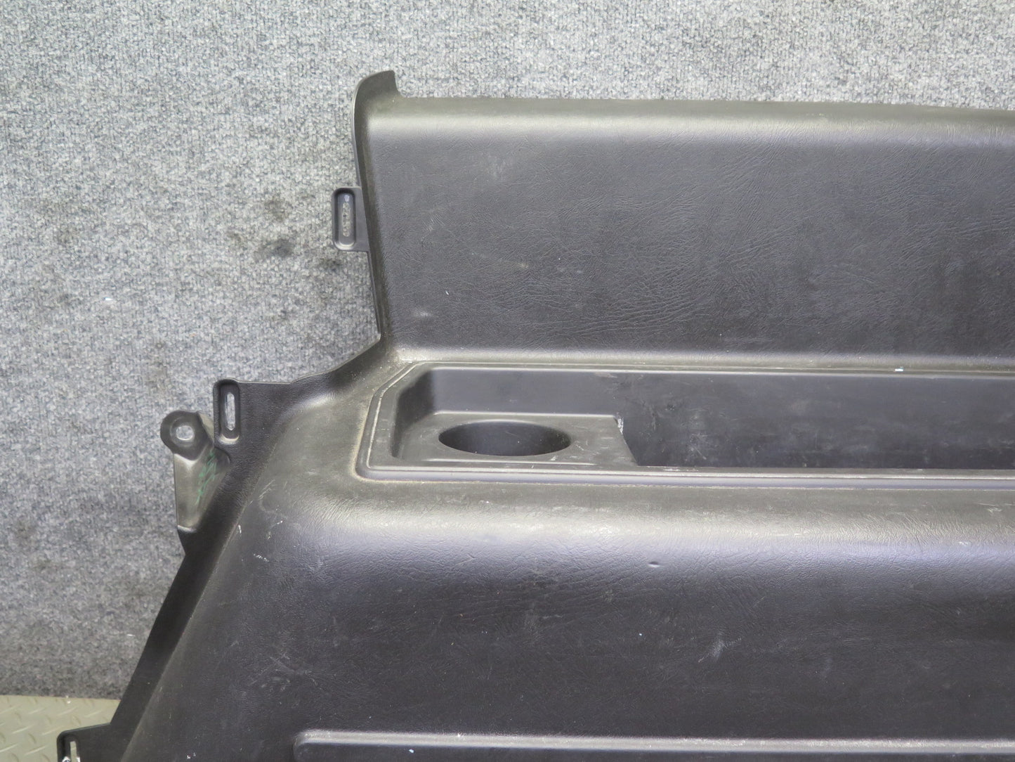 2005-2007 Hummer H2 Rear Left & Right Side Trunk Quarter Panel Trim Cover Set