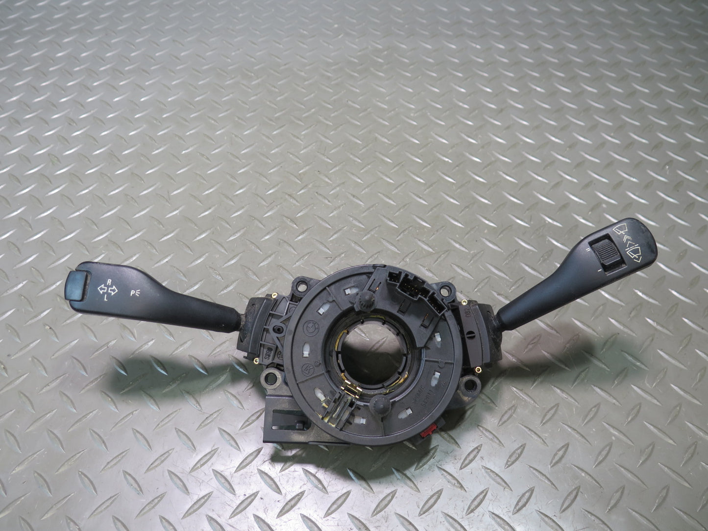 01-06 BMW E46 M3 STEERING COLUMN MULTI SWITCH CLOCK SPRING OEM