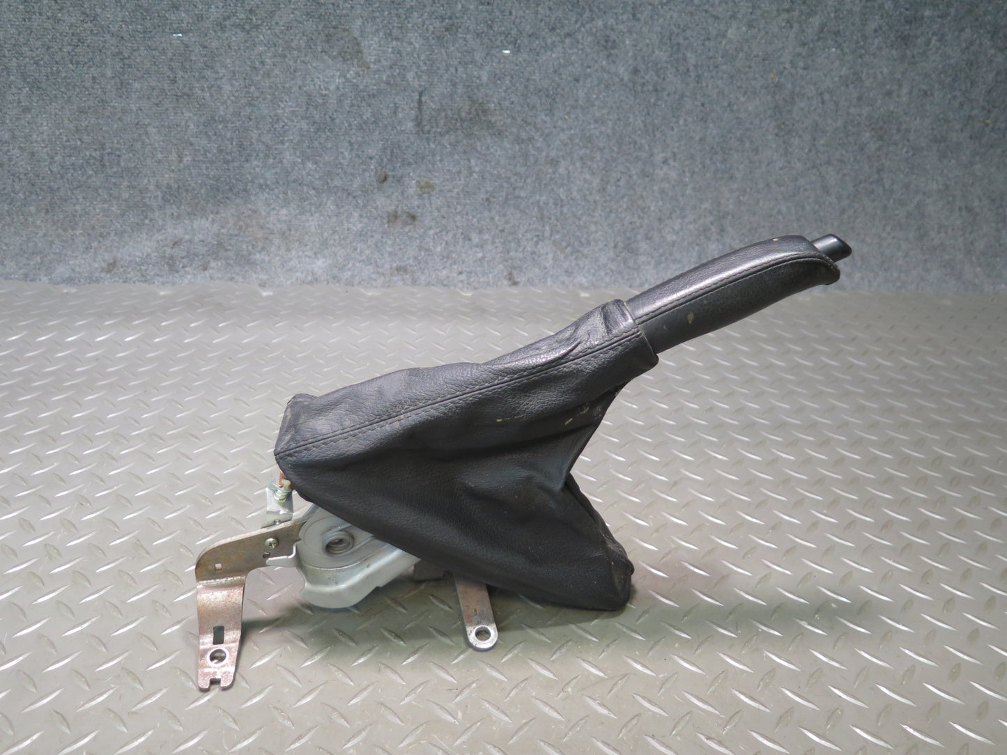 2001-2006 BMW E46 M3 3-SERIES Emergency Parking Handbrake Handle