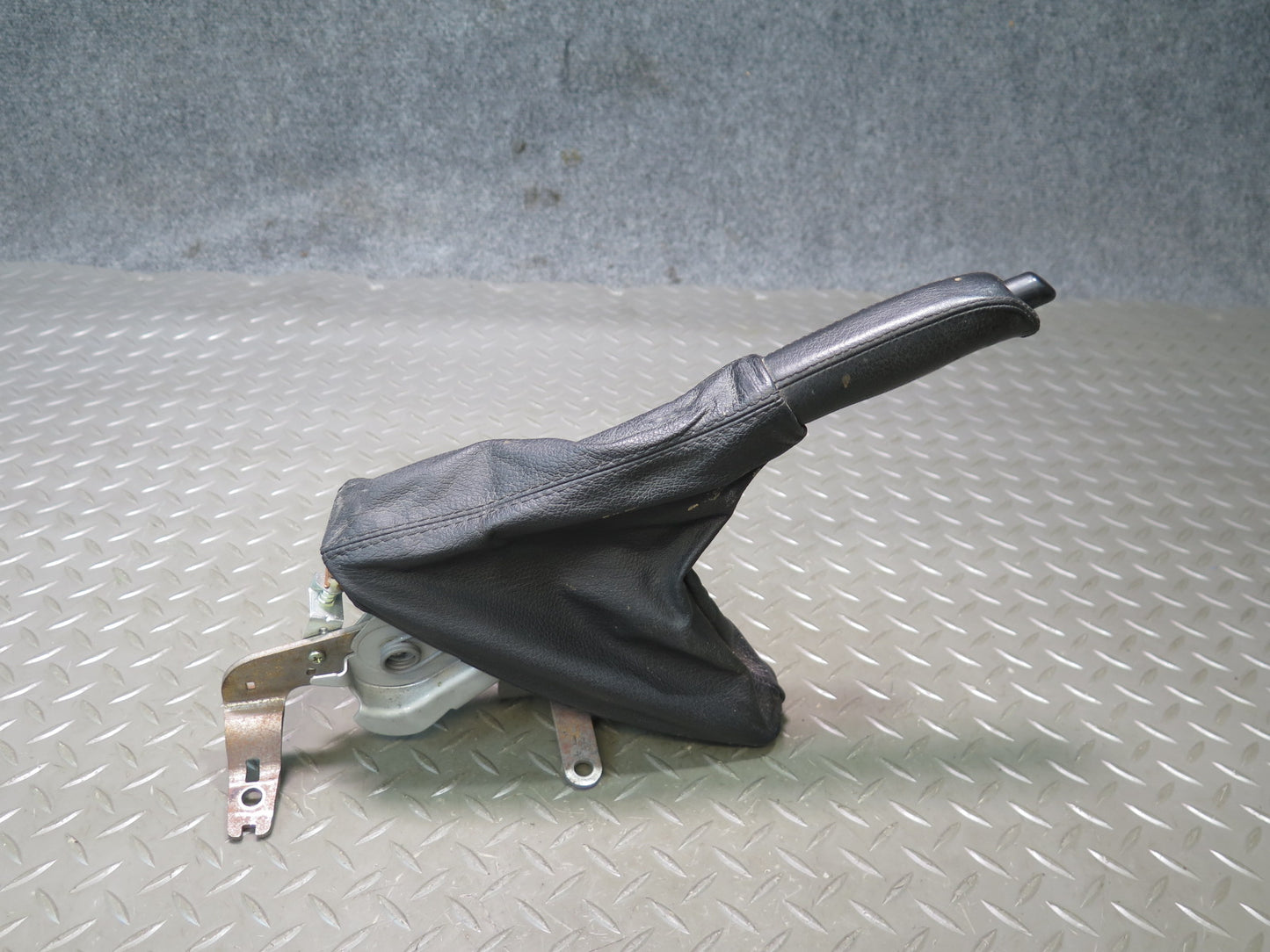 2001-2006 BMW E46 M3 3-SERIES Emergency Parking Handbrake Handle