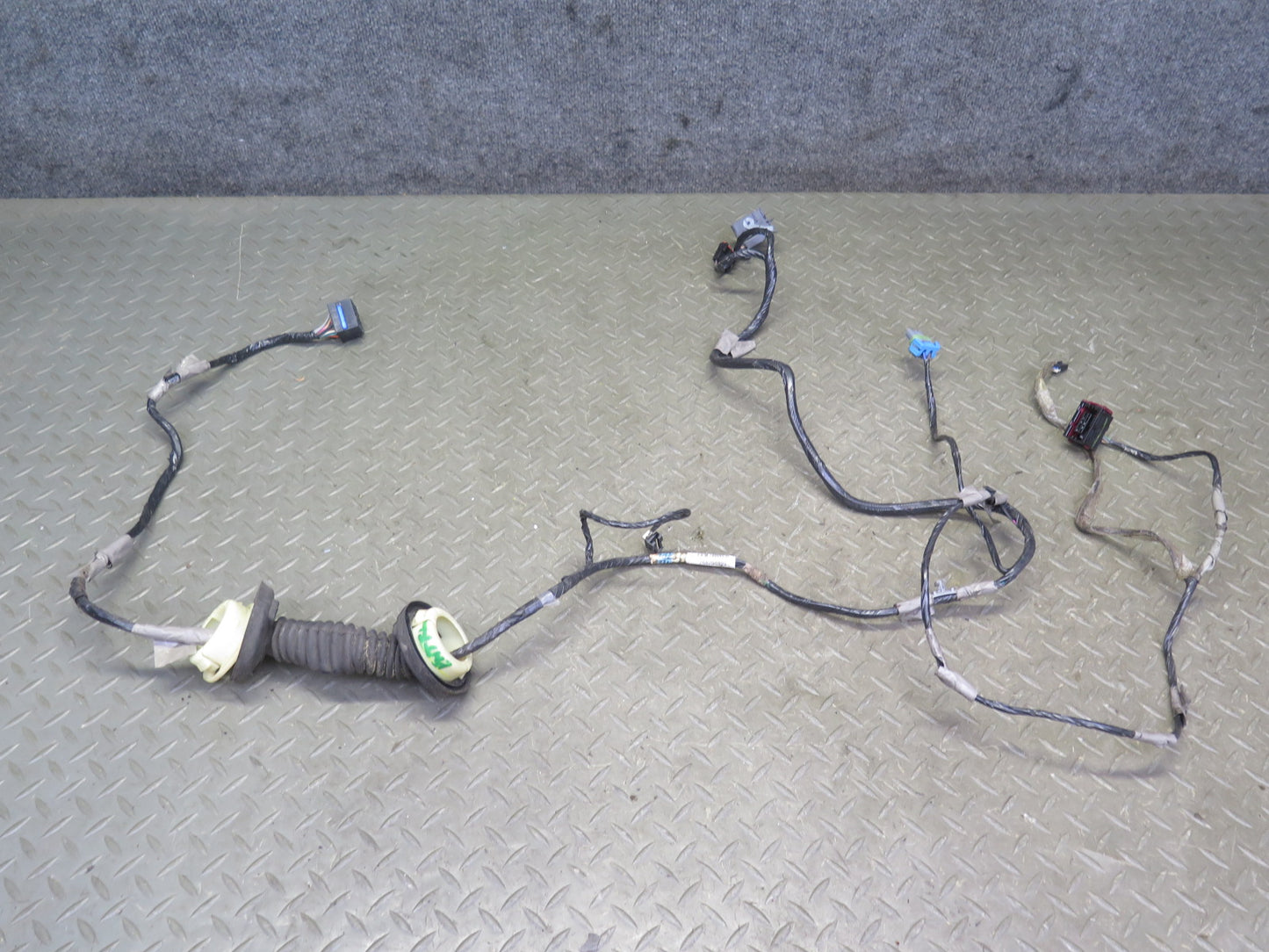 2003-2007 Hummer H2 Front & Rear Left Right Side Door Wiring Wire Harness Set
