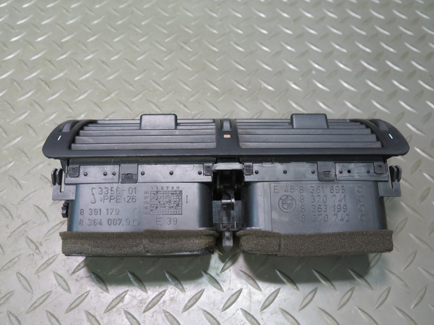 2001-2006 BMW E46 M3 3-SERIES Set of 3 Dash Front Left Center Right Air Vent