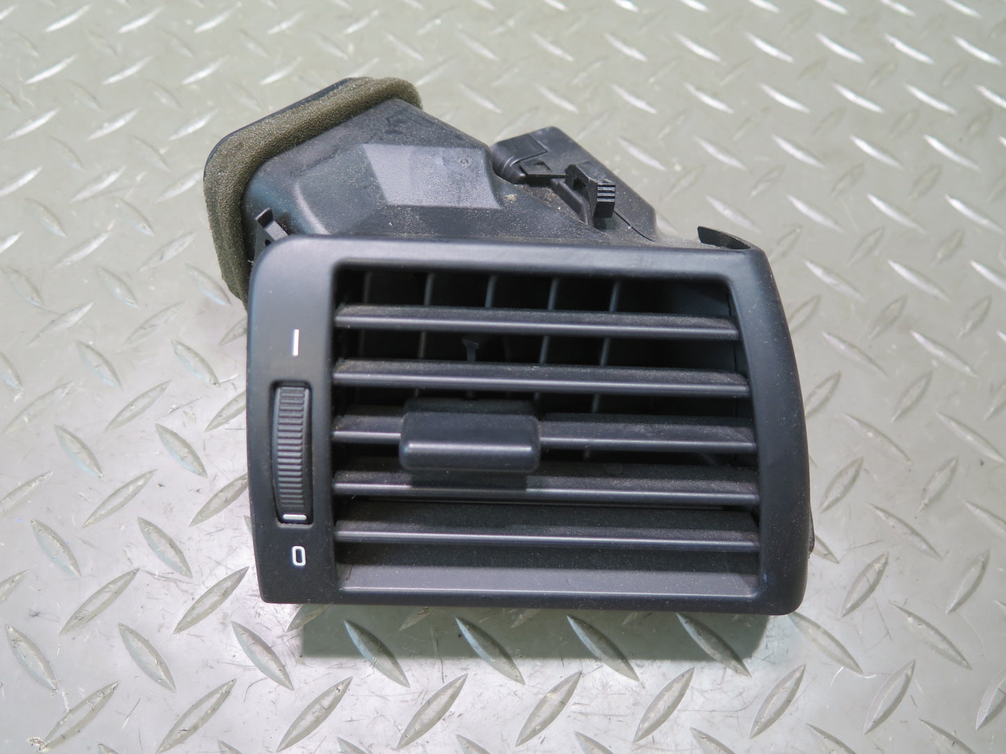 2001-2006 BMW E46 M3 3-SERIES Set of 3 Dash Front Left Center Right Air Vent