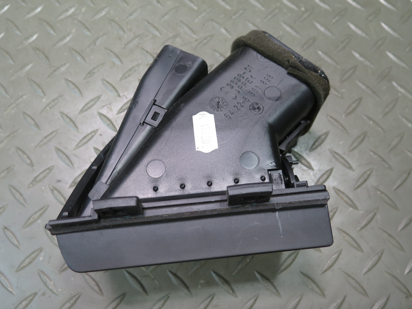 2001-2006 BMW E46 M3 3-SERIES Set of 3 Dash Front Left Center Right Air Vent