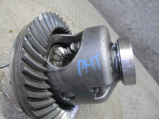2003-2005 Hummer H2 Rear Differential 4.10 Ratio Ring & Pinion Gear Set