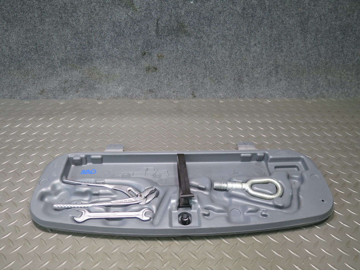 2001-2006 BMW E46 M3 Convertible Spare Tire Lift Jack Wrench Tool KIT w Case OEM