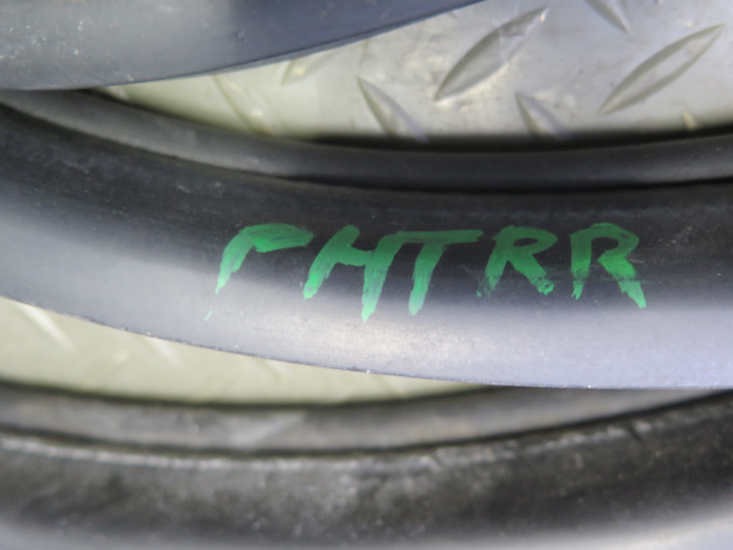 03-09 Hummer H2 Front Right & Rear Door Body Weather Strip Rubber Seal Set of 3