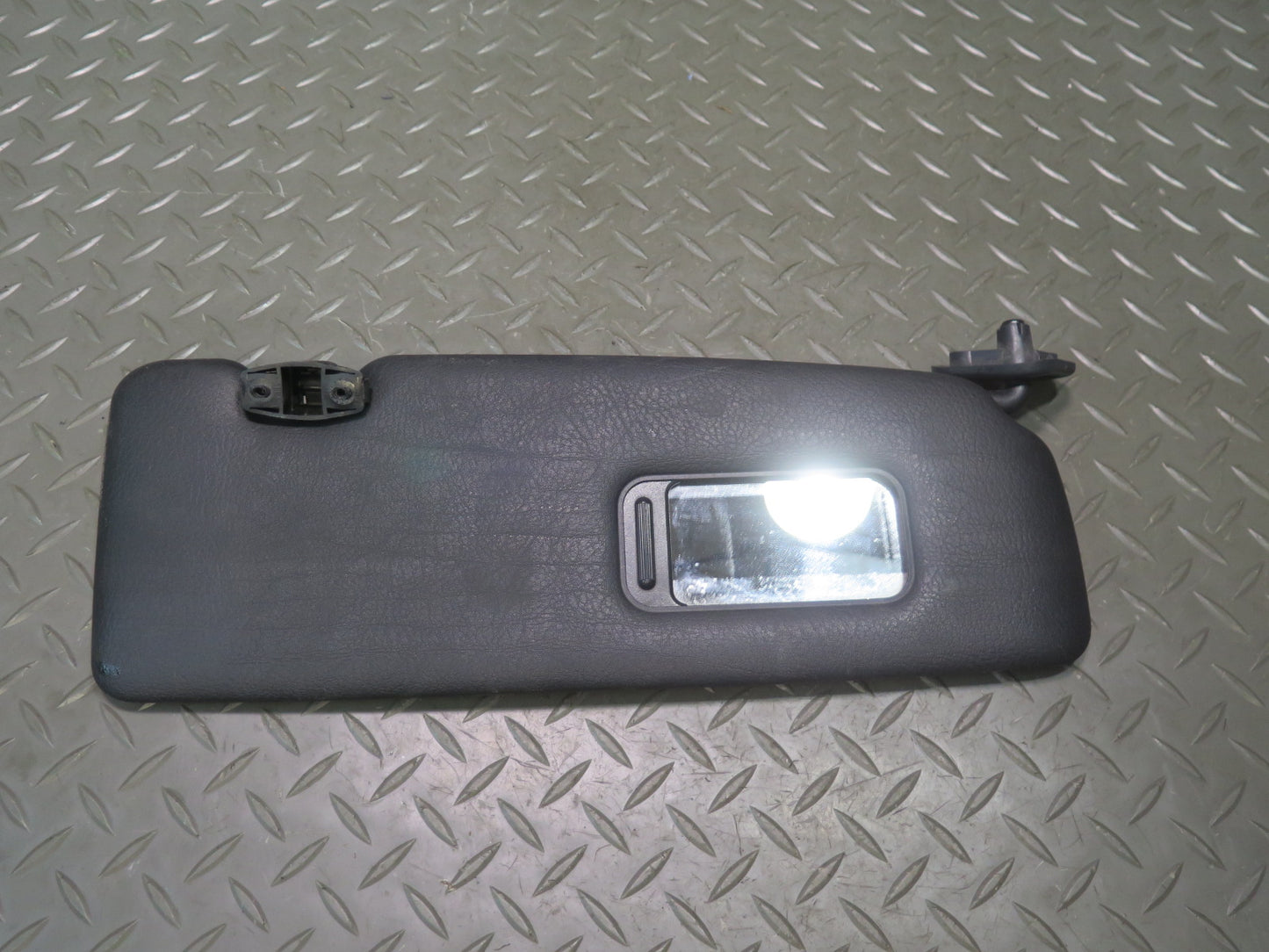 2001-2006 BMW E46 M3 3-SERIES Convertible Front Left & Right Sun Visor Set of 2