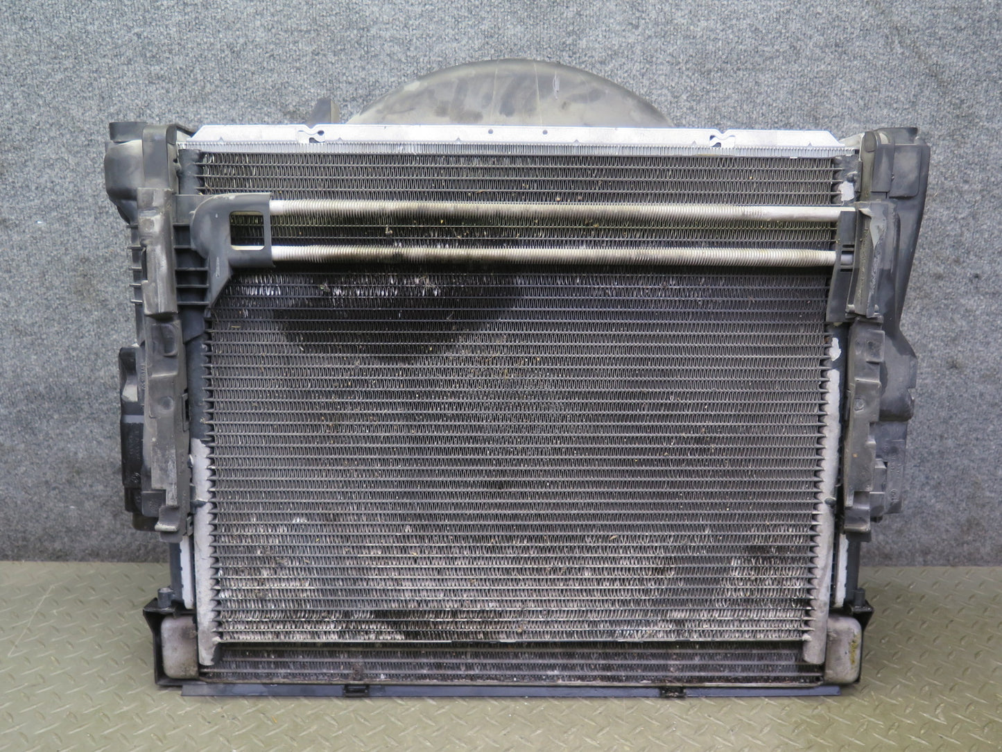 2001-2006 BMW E46 M3 S54 Engine Radiator A/C Condenser Oil Cooler Shroud Set