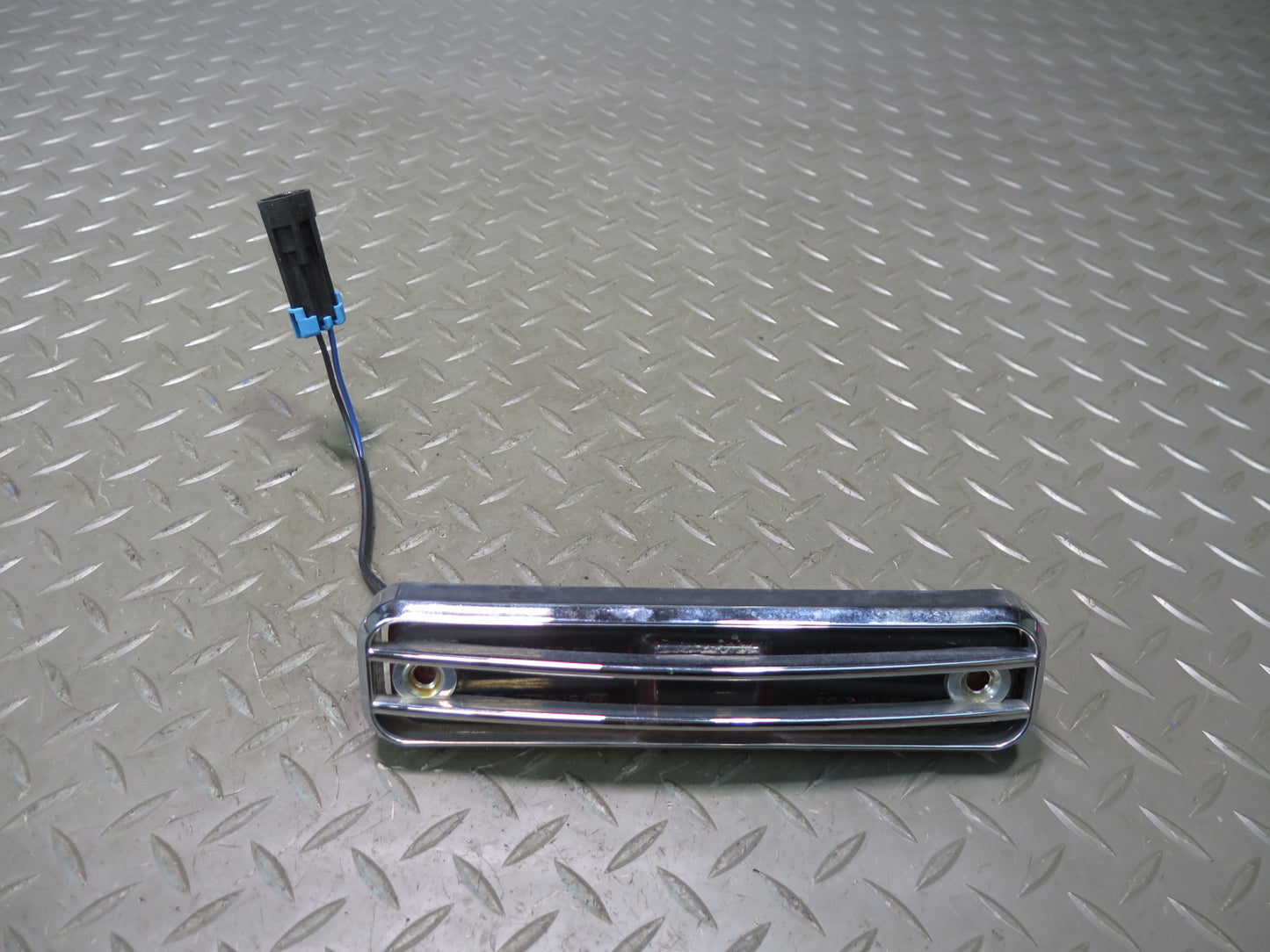 2003-2009 Hummer H2 Rear Left & Right Side Quarter Panel Marker Lamp Light Set