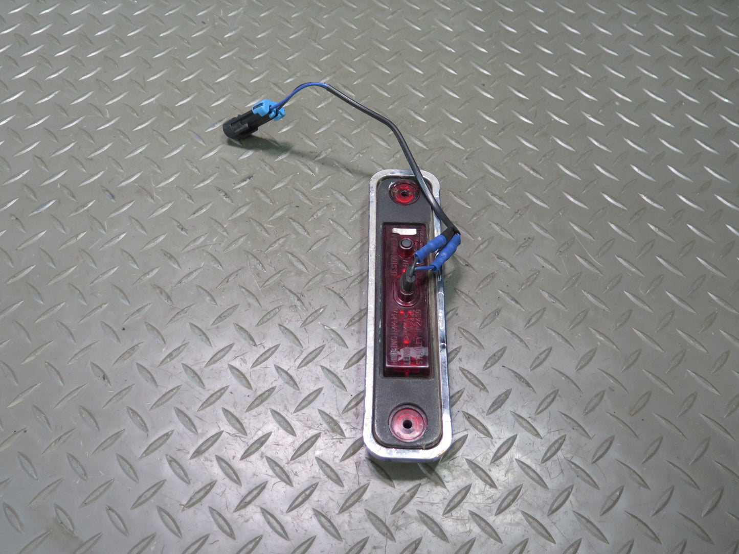 2003-2009 Hummer H2 Rear Left & Right Side Quarter Panel Marker Lamp Light Set