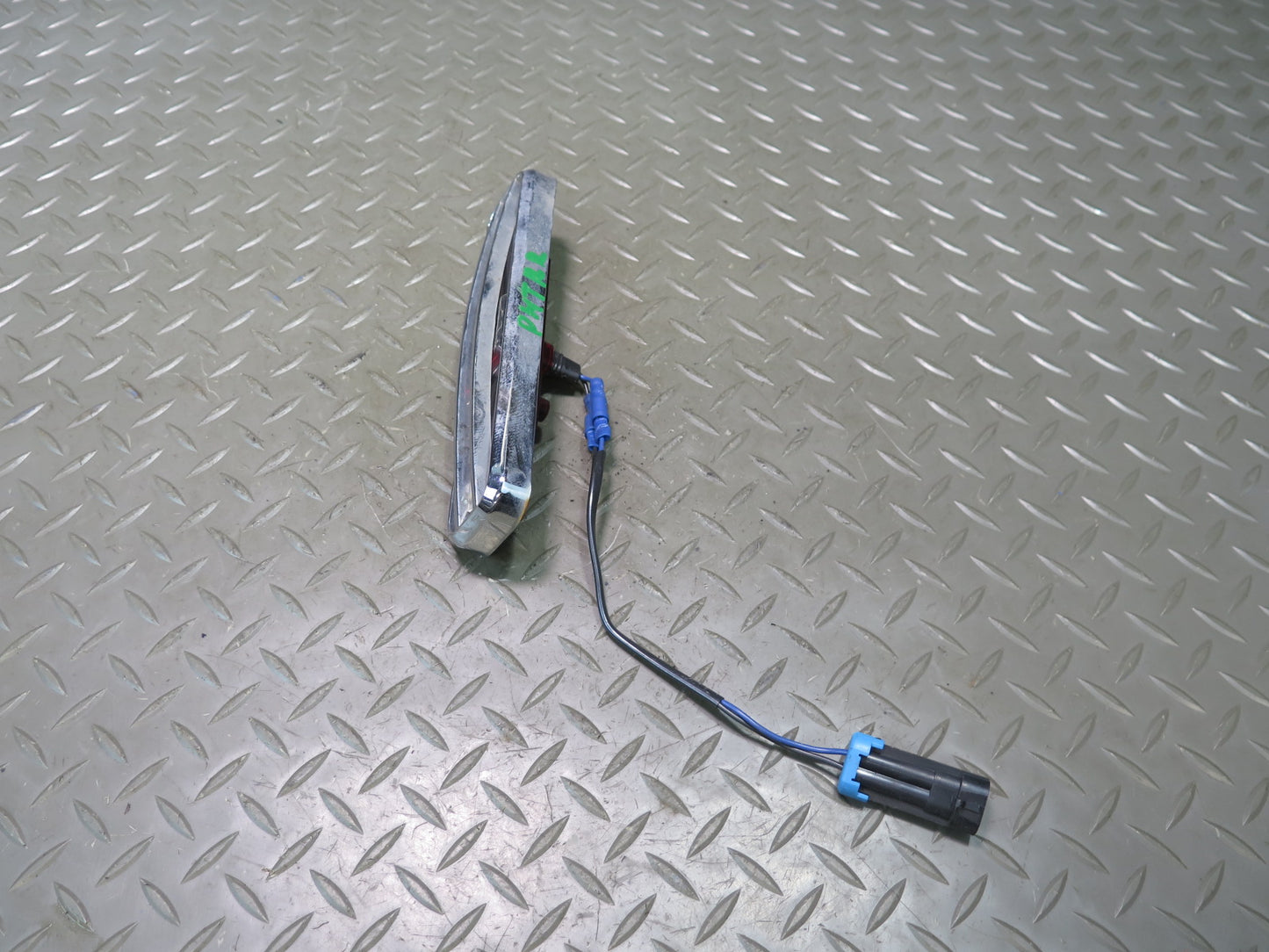 2003-2009 Hummer H2 Rear Left & Right Side Quarter Panel Marker Lamp Light Set