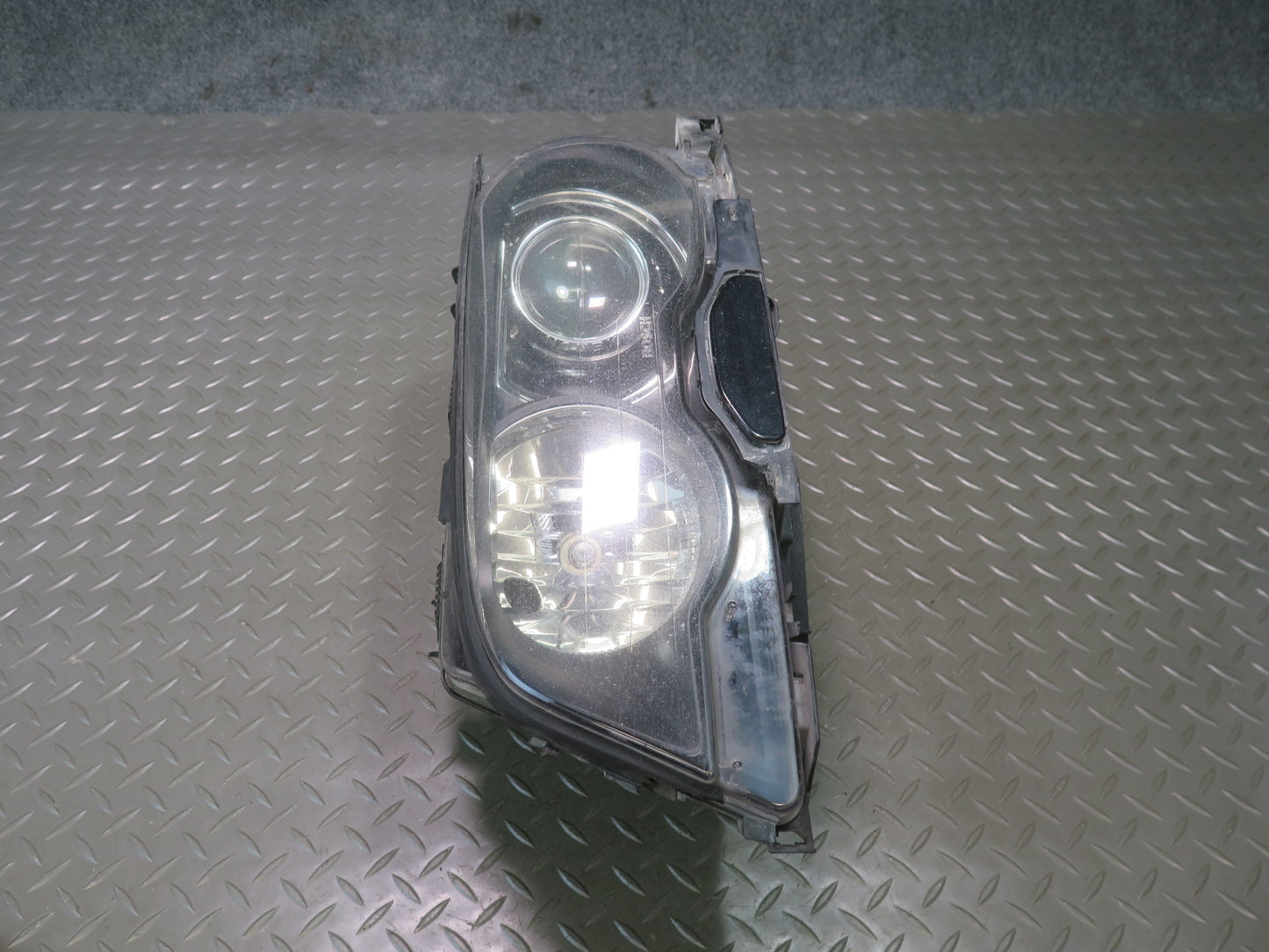 2001-2003 BMW E46 M3 Front Left Xenon Headlight Lamp