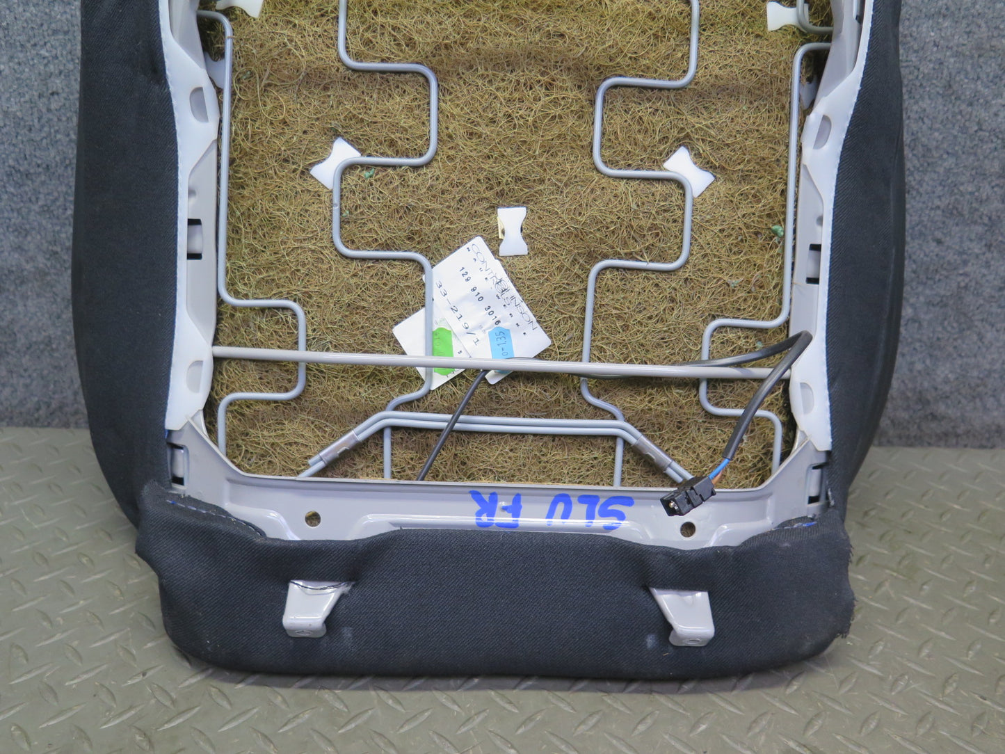 96-02 Mercedes R129 Front Right Seat Upper Backrest Leather Cushion OEM