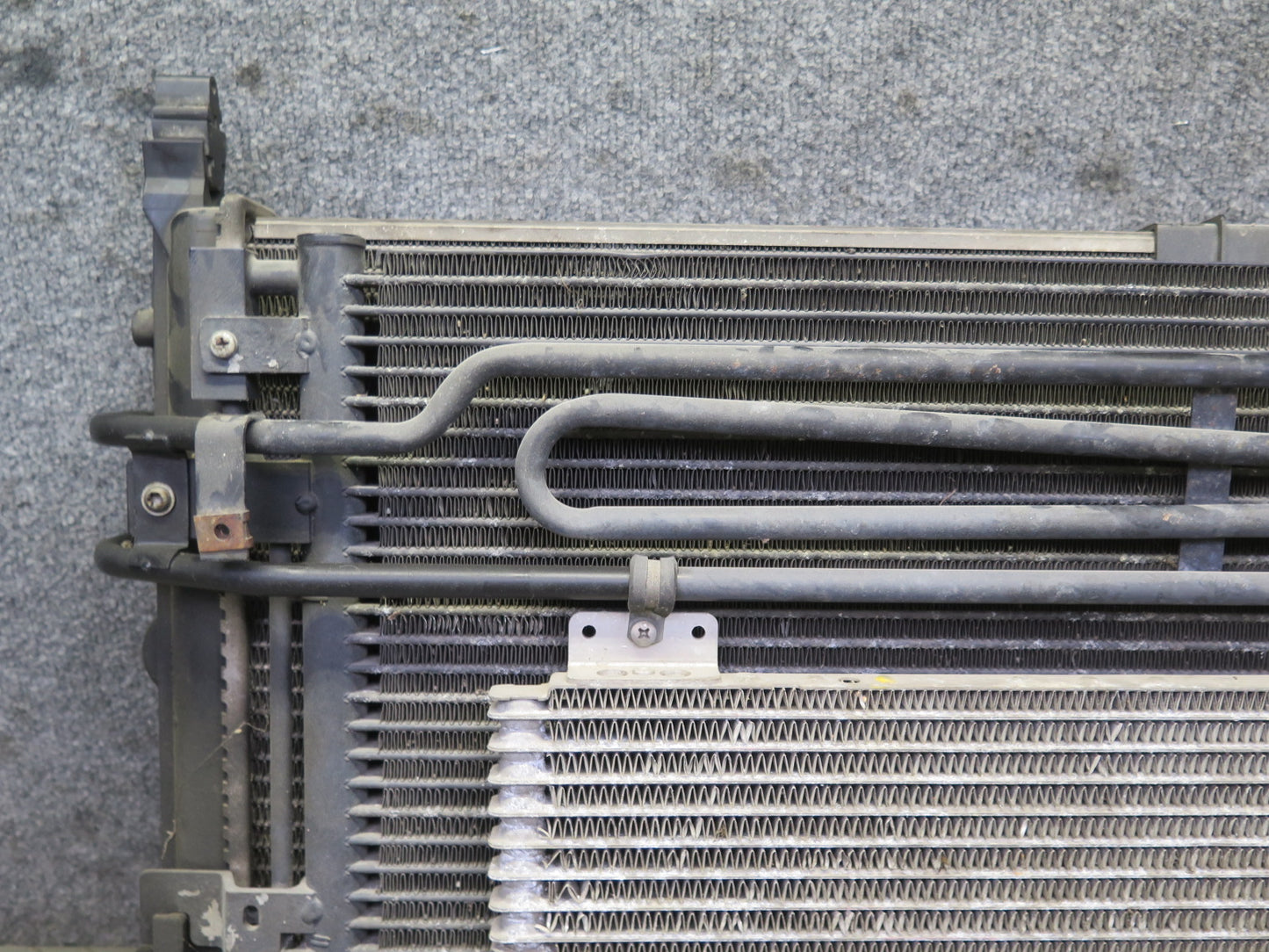 01-03 VW Eurovan T4 2.8L AXK Engine Radiator A/C Condenser Oil Cooler Set OEM