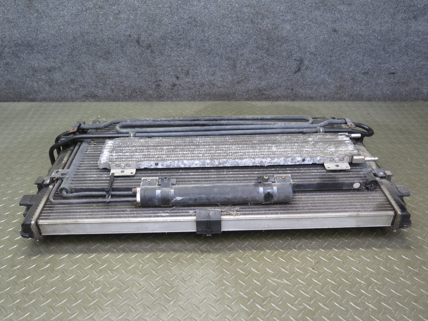 01-03 VW Eurovan T4 2.8L AXK Engine Radiator A/C Condenser Oil Cooler Set OEM