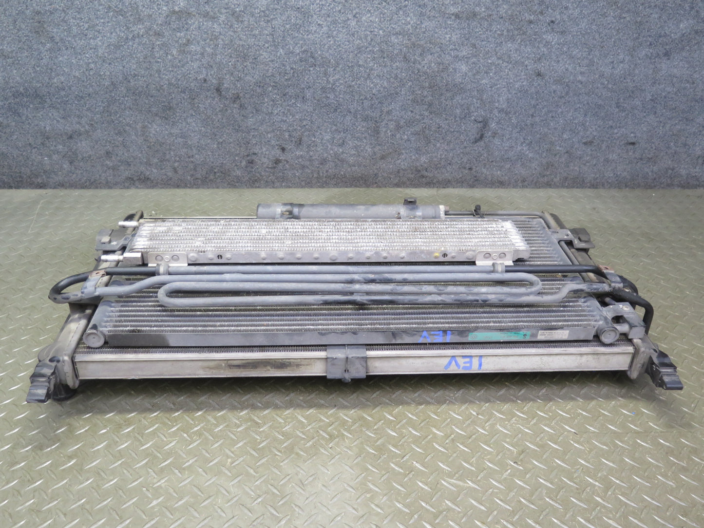 01-03 VW Eurovan T4 2.8L AXK Engine Radiator A/C Condenser Oil Cooler Set OEM