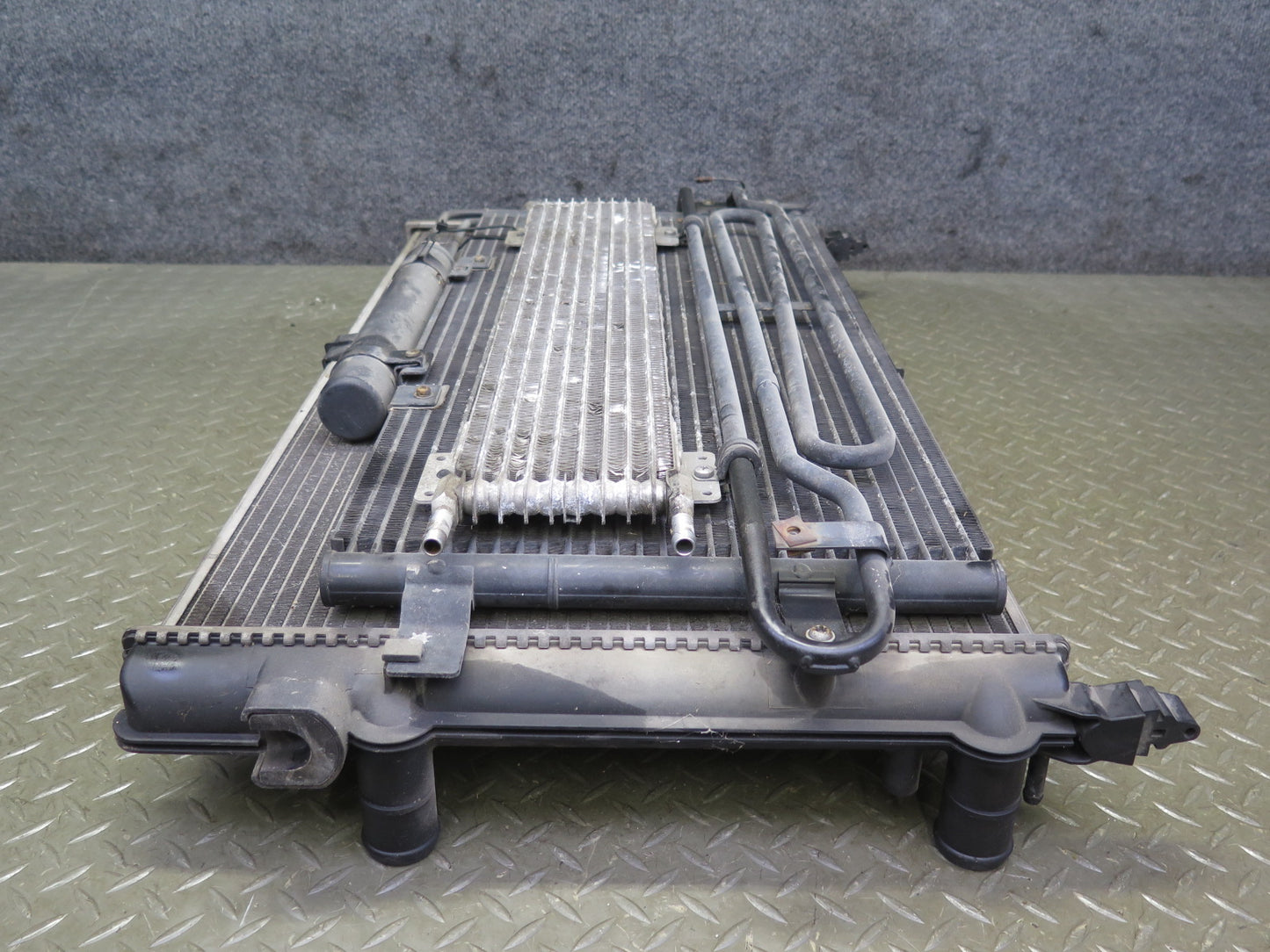 01-03 VW Eurovan T4 2.8L AXK Engine Radiator A/C Condenser Oil Cooler Set OEM