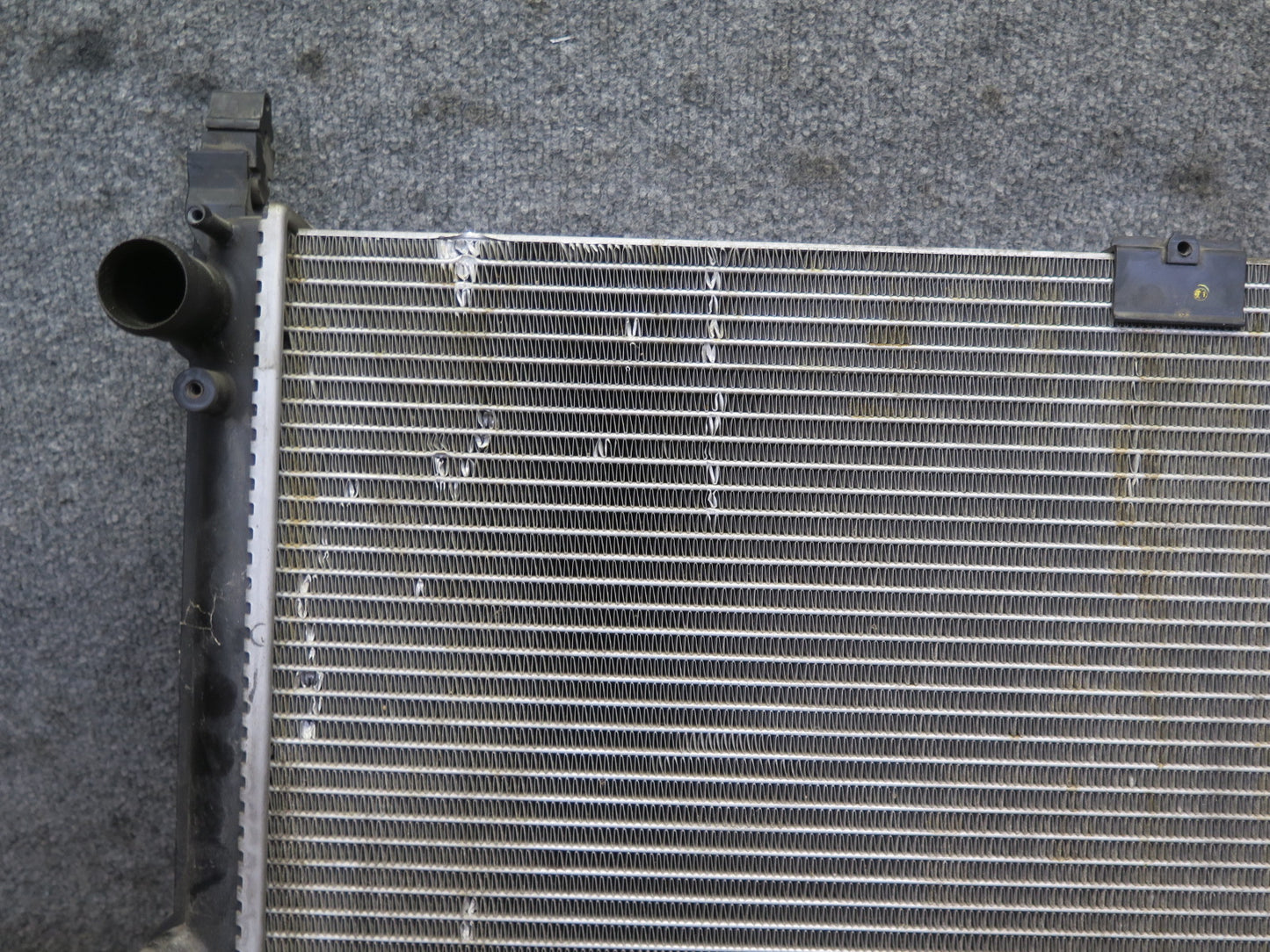 01-03 VW Eurovan T4 2.8L AXK Engine Radiator A/C Condenser Oil Cooler Set OEM