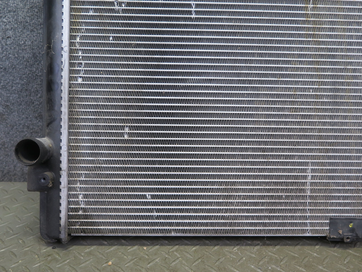 01-03 VW Eurovan T4 2.8L AXK Engine Radiator A/C Condenser Oil Cooler Set OEM