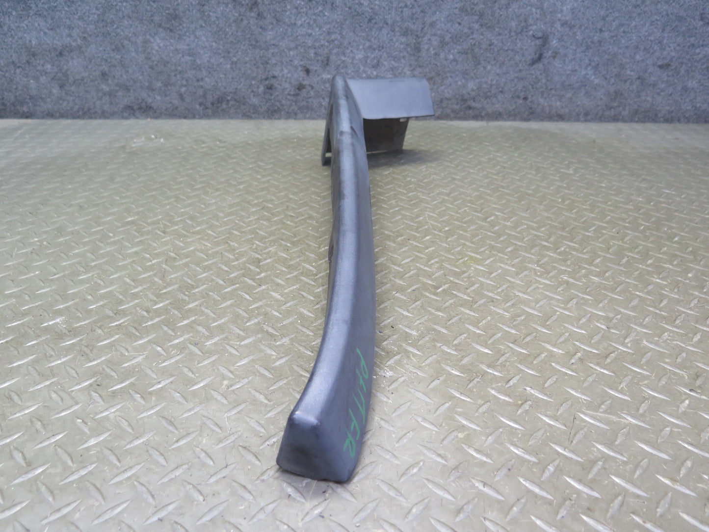 2003-2009 Hummer H2 Front Left & Right Side Fender Flare Wheel Arch Molding Set