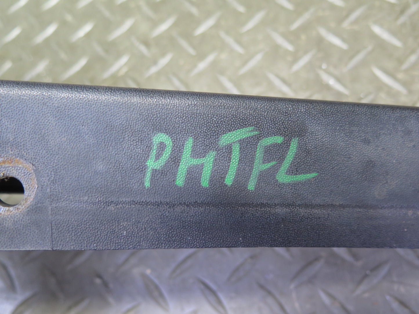 2003-2009 Hummer H2 Front Left & Right Upper Fender Flare Wheel Arch Molding Set