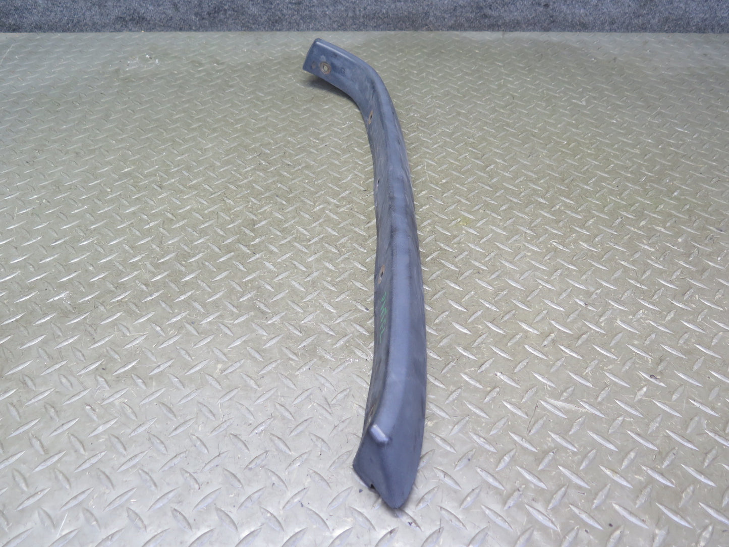 2003-2009 Hummer H2 Front Left & Right Upper Fender Flare Wheel Arch Molding Set