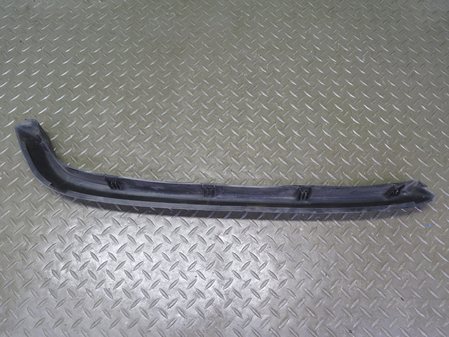 2003-2009 Hummer H2 Front Left & Right Upper Fender Flare Wheel Arch Molding Set