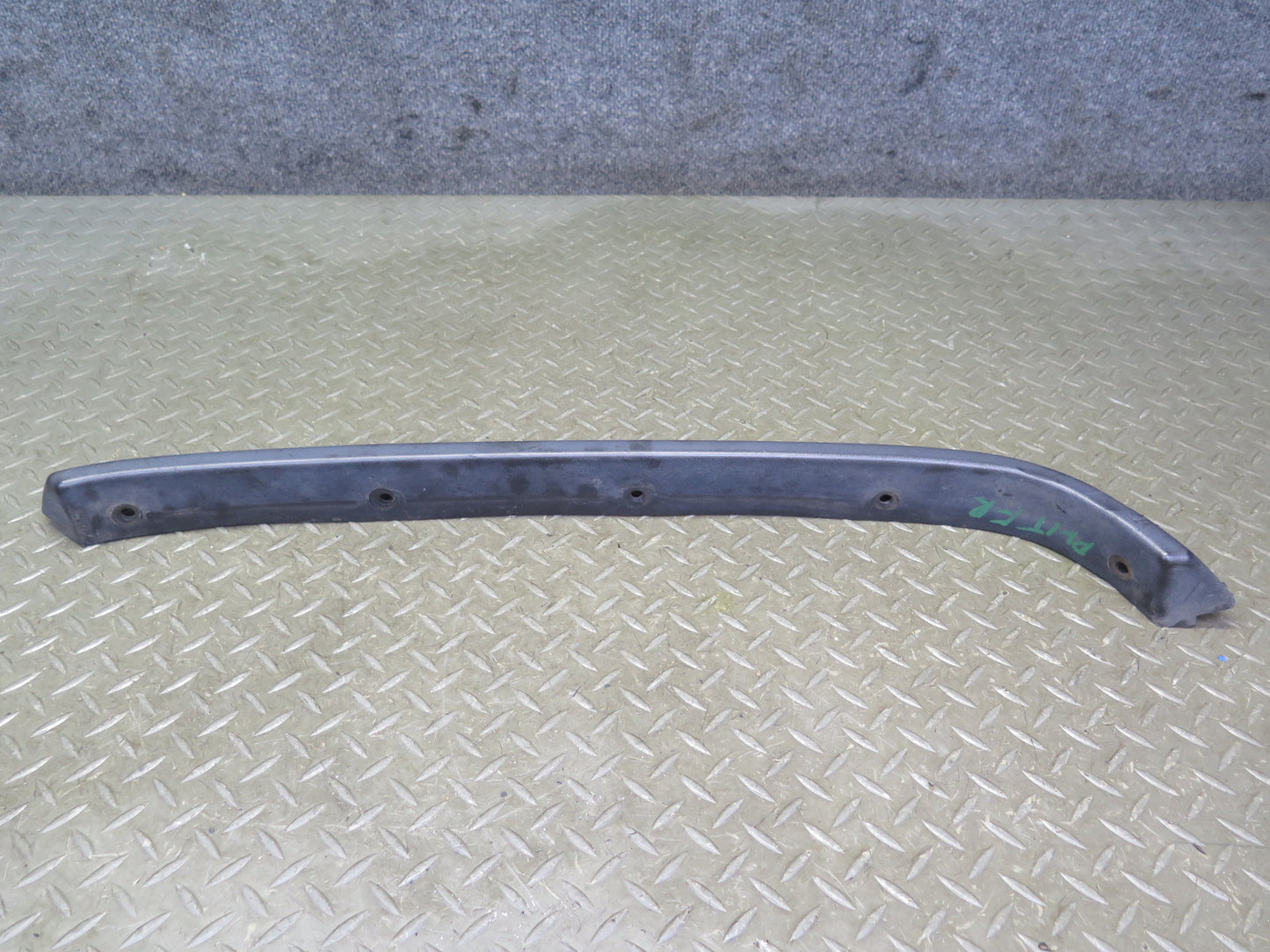 2003-2009 Hummer H2 Front Left & Right Upper Fender Flare Wheel Arch Molding Set